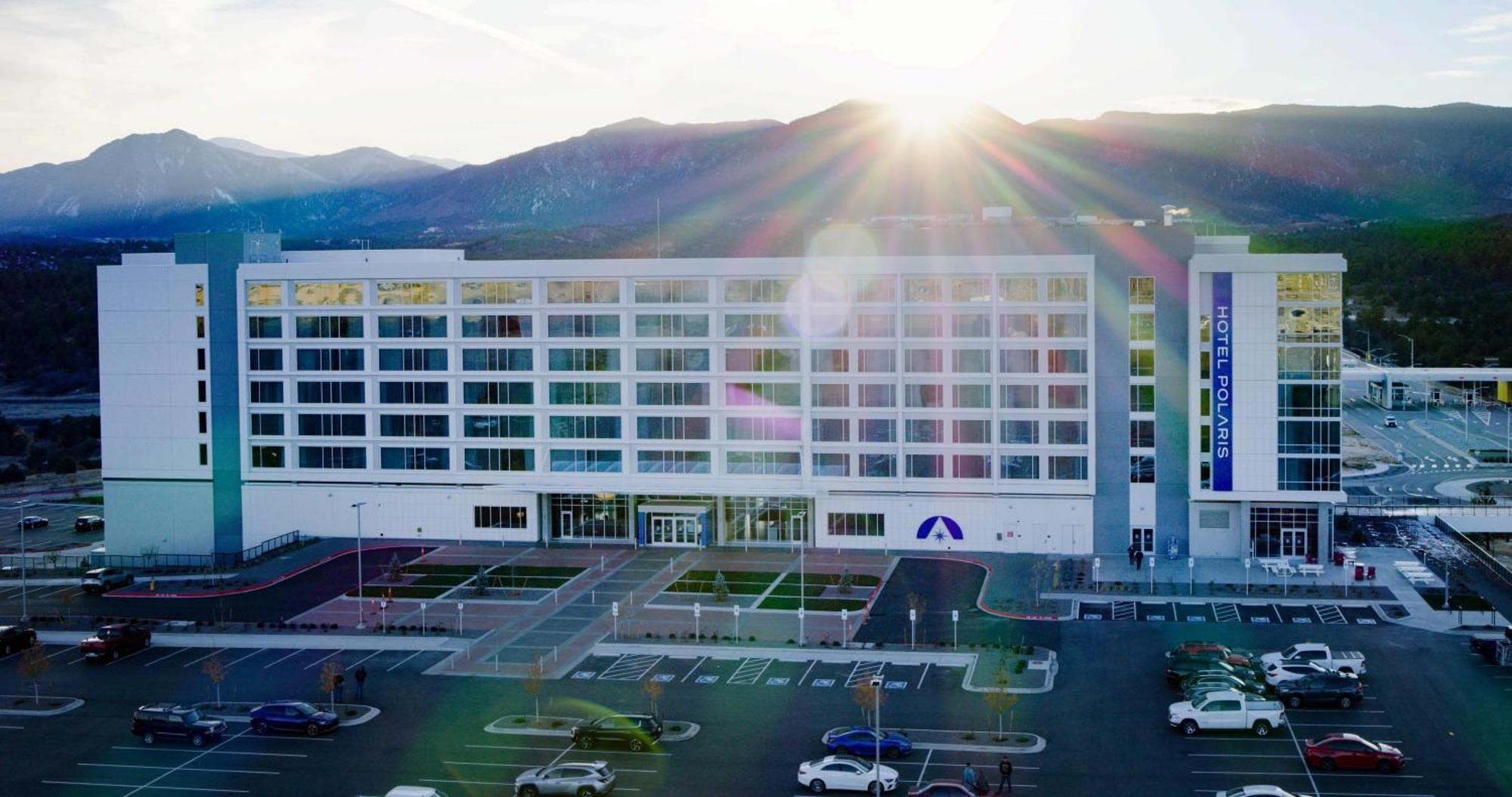 Hotel Polaris Gleneagle Dış mekan fotoğraf