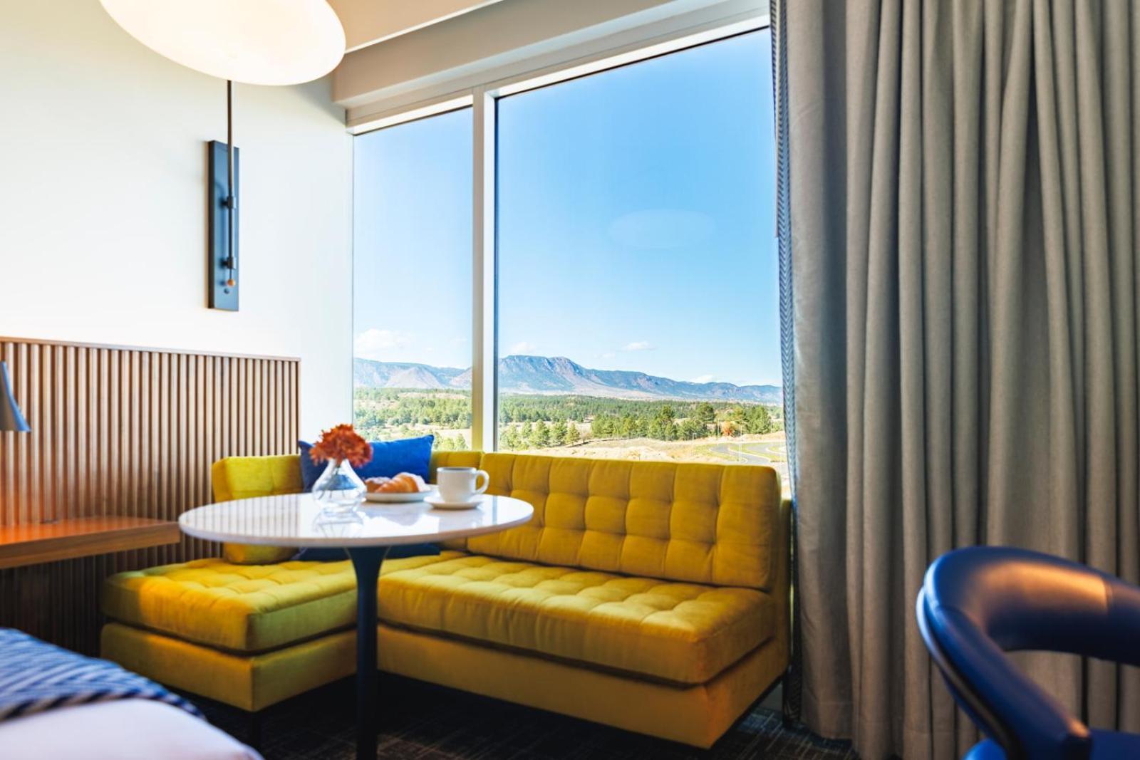 Hotel Polaris Gleneagle Dış mekan fotoğraf
